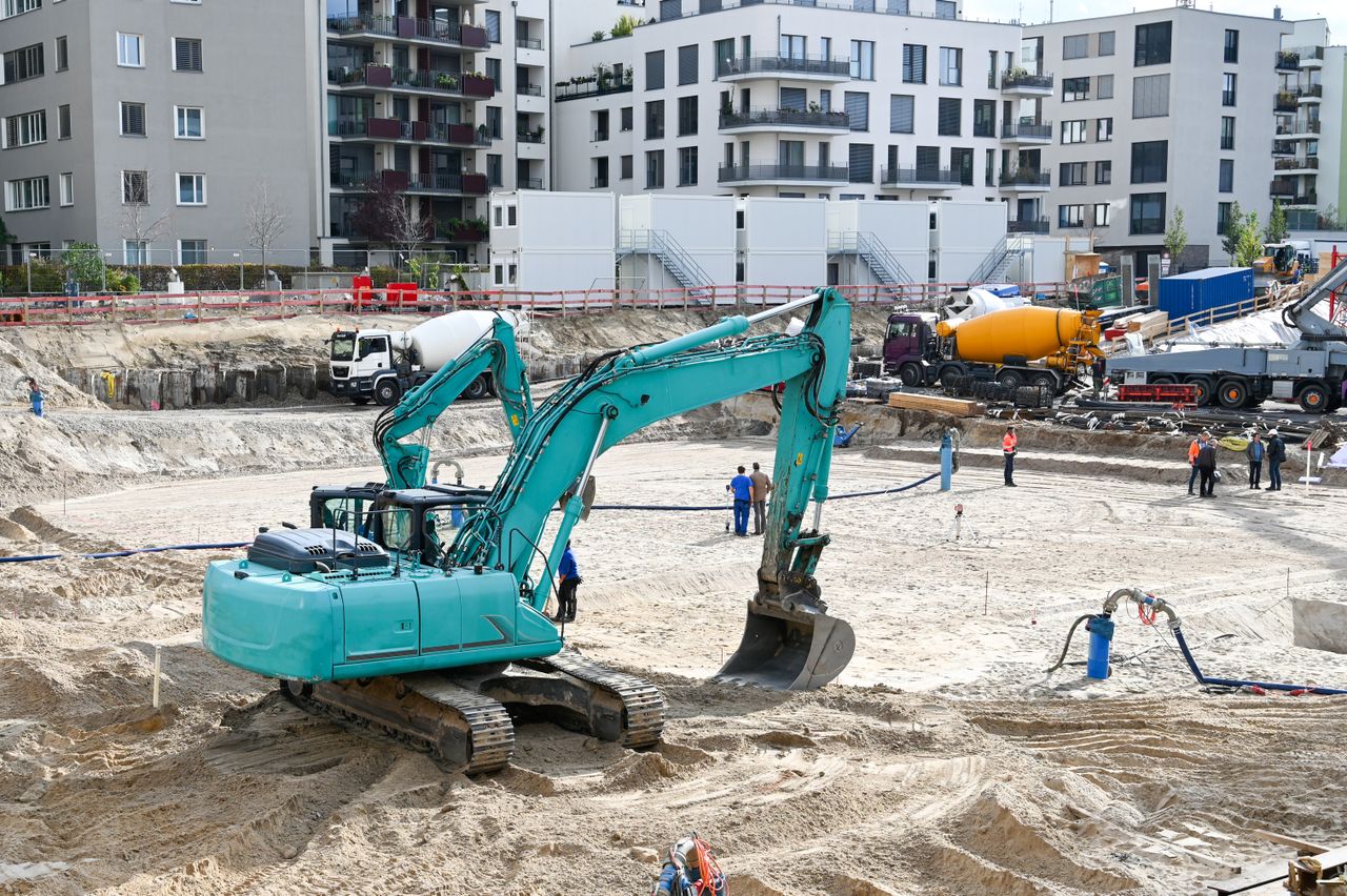 What are the Advantages of Nevada LLC Formation for Equipment Leasing Businesses?