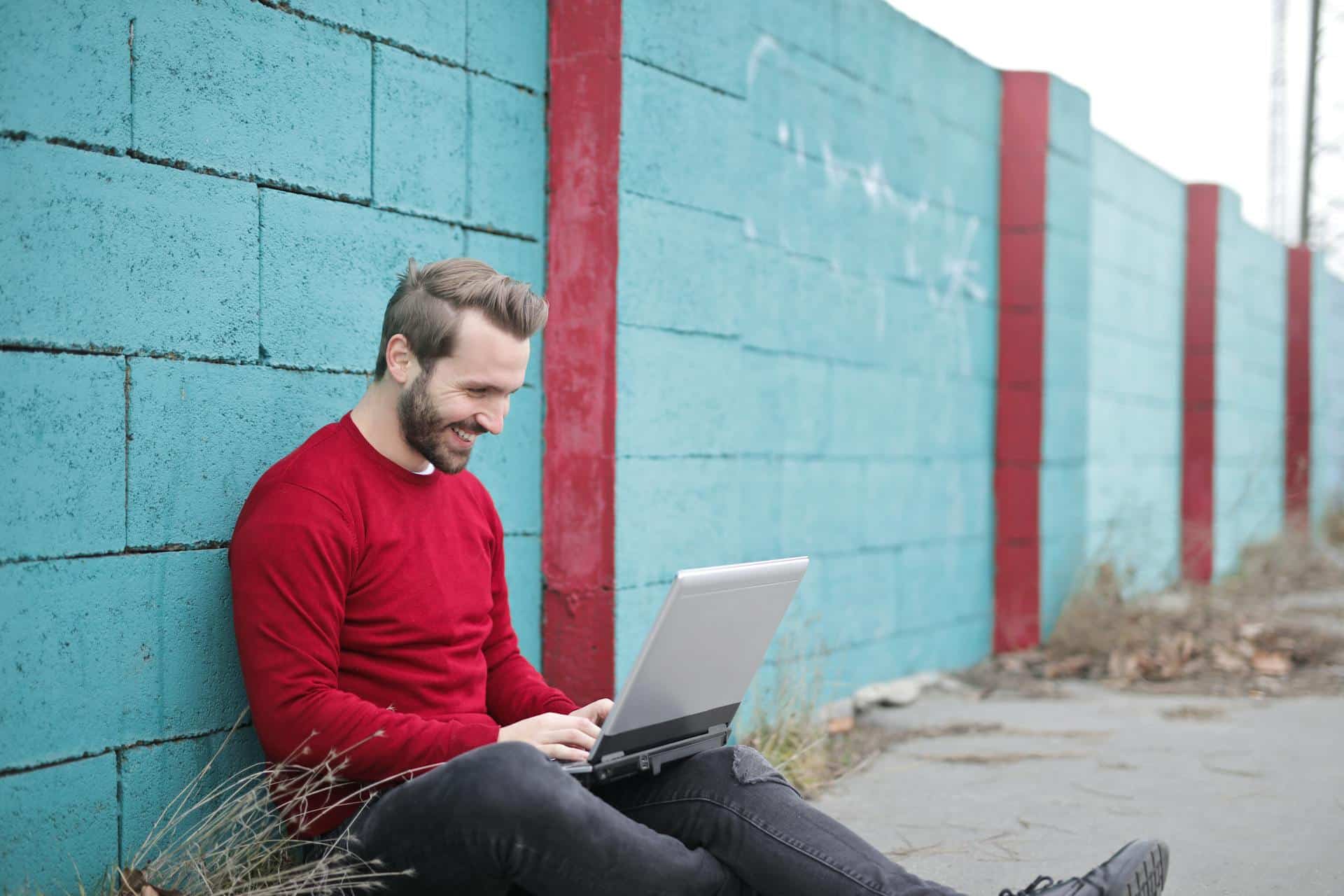 LLCs for Online Businesses: The Ideal Structure for Your Digital Empire