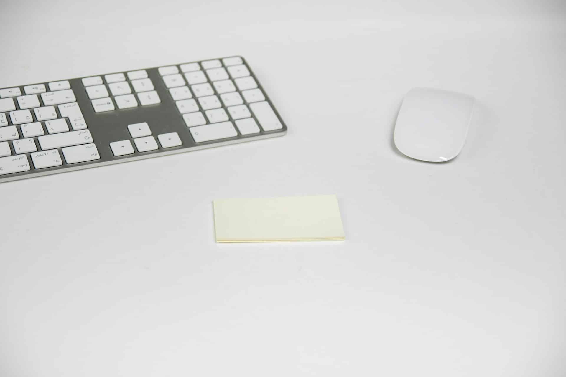 Keyboard and mouse with notepad