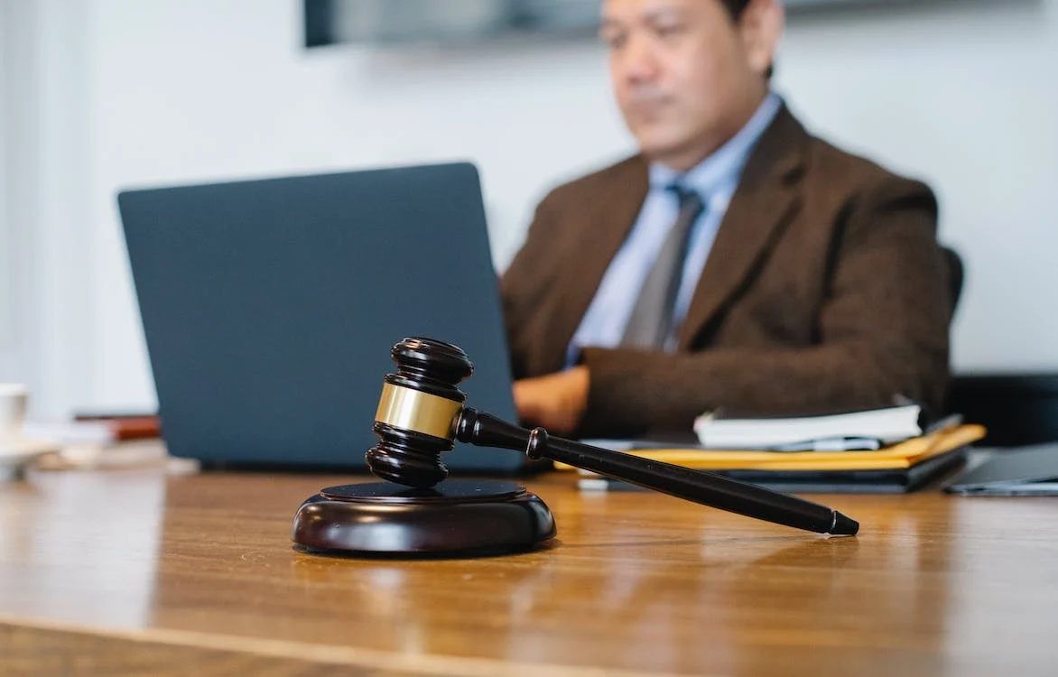 Powers of Attorney for LLCs: What Is It and When Will You Need One?