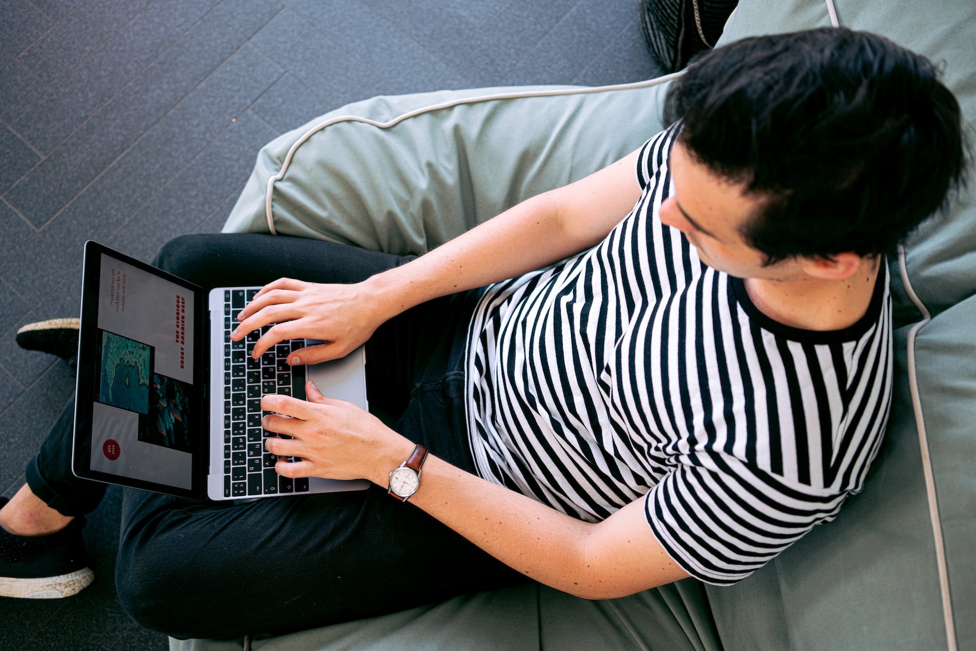 Start a Successful Online Business in 8 Easy Steps