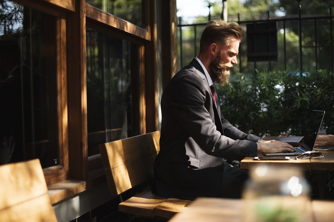 What Does It Mean to Incorporate a Business vs. Registering an LLC?